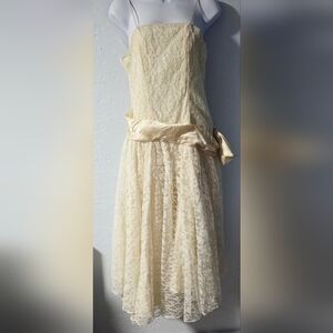 Vintage 80s Glenrob Cream Lace Dress With Satin Sash - Medium